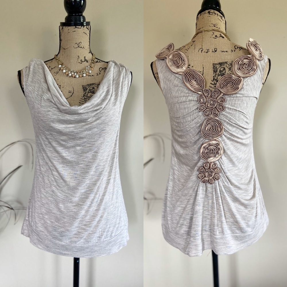 •Bluheaven• rosette back top